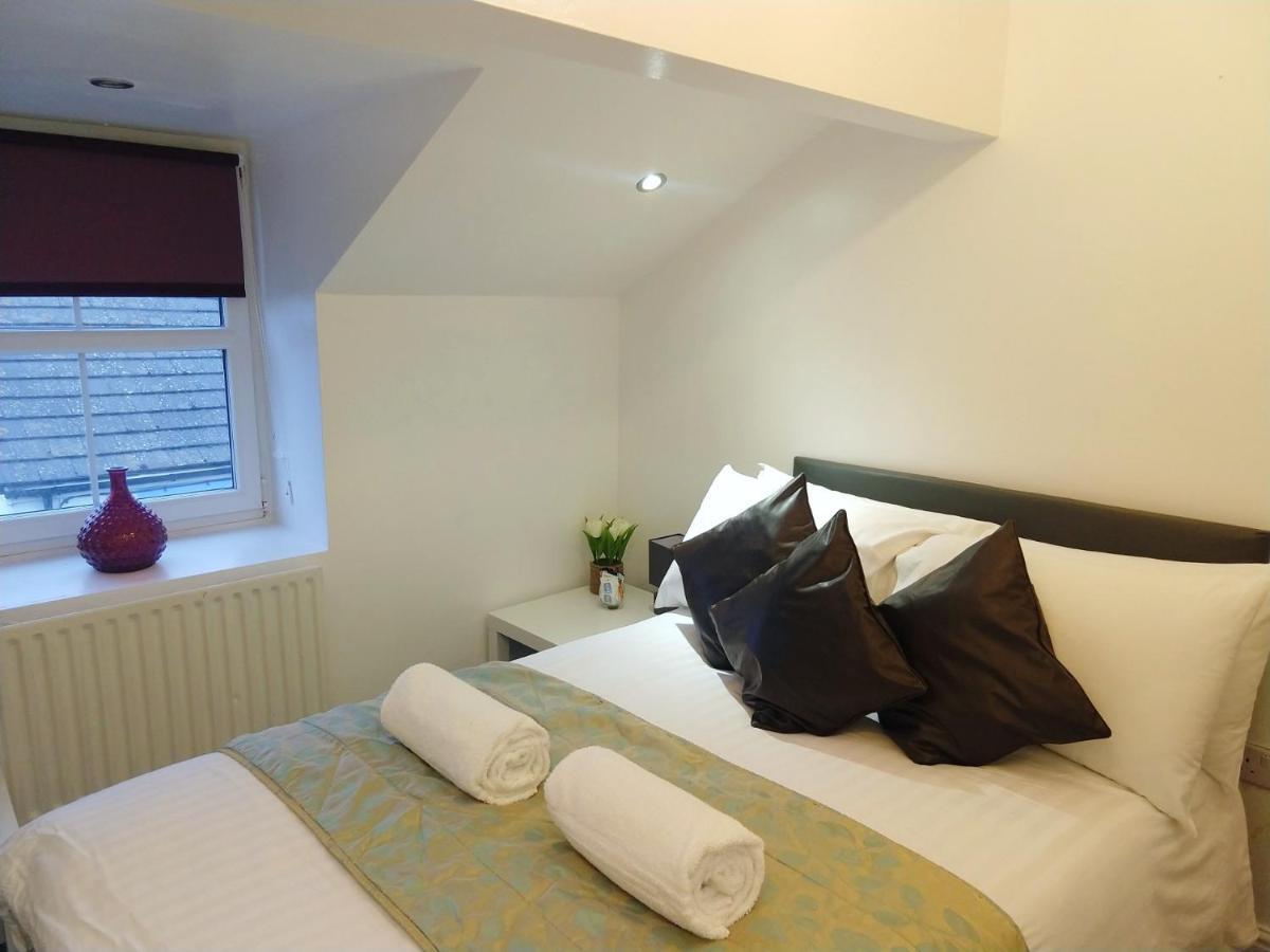 Derwent Street Apartment 3 - Self Contained - 2 Bed Self Catering Apartment Веркінґтон Екстер'єр фото